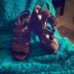 Cynthia Vincent Wedges